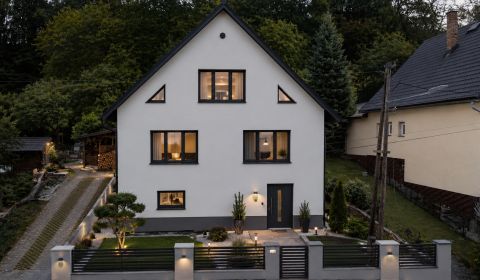 Na predaj rodinný dom v zachovalom stave- Lysá pod Makytou