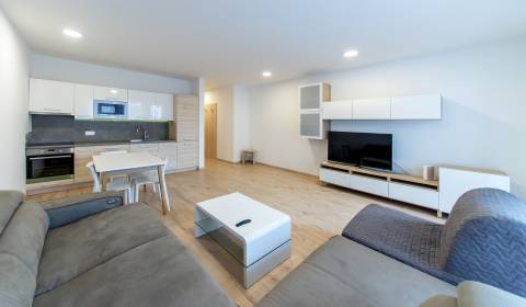Príjemný 3i byt 68m2, s A/C a parkovaním vo výbornej lokalite