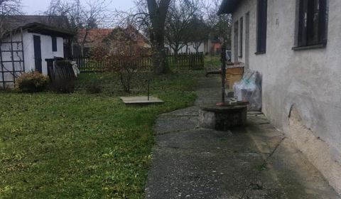 Malebná chalupa- RD na bývanie aj na chalupárčenie.