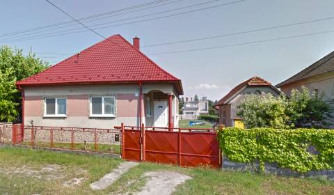 RD s veľkým pozemkom a bonusovým priestorom s potenciálom!