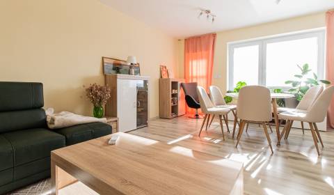 Slnečný tichý 5i rodinný dom s terasou