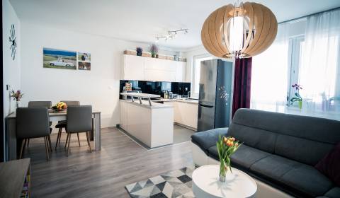 REZERVOVANÉ 4-izbový byt v projekte Perla Ružinova - Bratislava