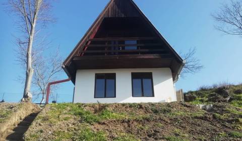 Predám chatu v obci Kamenica nad Hronom