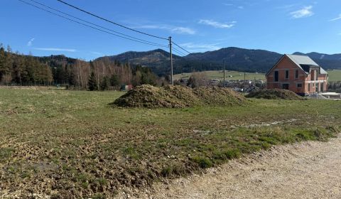 Investičný pozemok 2215 m2, budúca výstavba plánovaná - KUNERAD