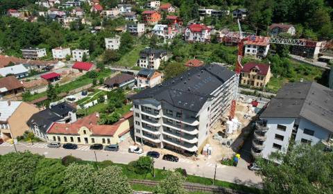 Veľký slnečný dvojizbový byt v novostavbe v Trenčianskych Tepliciach!