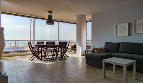 Veľkorysý 130 m2 byt priamo na pláži Santa Pola - Španielsko