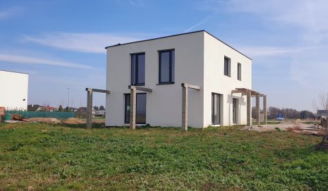 NOVOSTAVBA 5i RODINNÉHO DOMU ZA SKVELÚ CENU V KITTSEE
