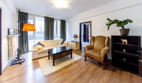 Krásny 3i byt 93m2, s terasou 25m2 a klimatizáciou, výborná lokalita