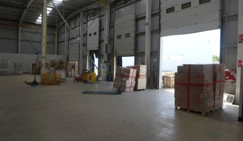 Sklad na prenájom o ploche 1300 m2 v Ivánke pri Dunaji