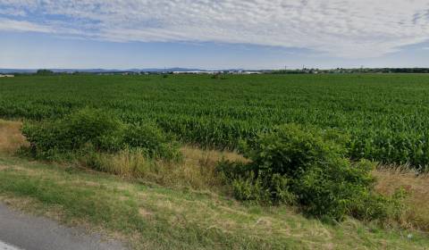 DEVELOPERSKÉ POZEMKY NA VSTUPE DO MESTA SENEC