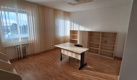Kancelária, na prenájom, Galanta centrum
