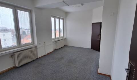Troj – Kancelária na prenájom, Galanta centrum