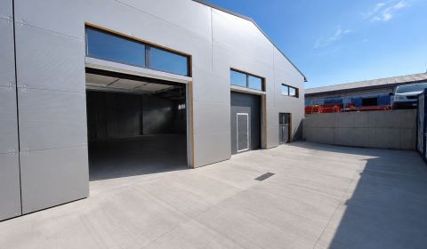 Na prenájom sklad - hala o výmere 260m2, ul. Strojnícka, Prešov