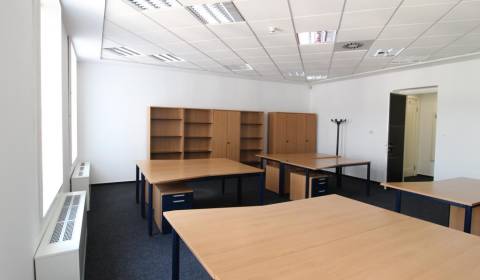 Kancelársky priestor  219 m², Gorkého ul. Staré Mesto, voľný ihneď