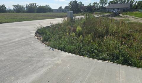 PREDAJ STAVEBNÝ POZEMOK 634 M² BOROVCE /VODA, ELEKTRINA, KANALIZÁCIA/