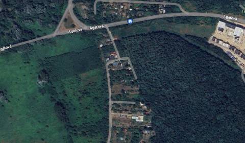 Stavebné pozemky v Dúbravke 