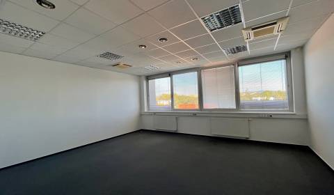 Prenájom kancelárií v novšej budove Gagarinova ul., 25m2 - 150 m2