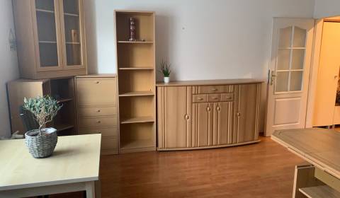 2-izbový byt vo vyhľadávanej lokalite - Turčianska ul., Ružinov