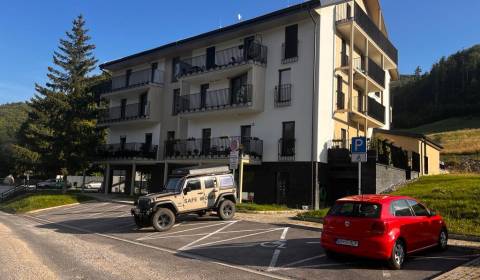 NOVOSTAVBA: 2i podkrovný byt s terasou; Malachov-Medvedica; 179.000 €