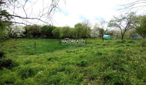 Predaj, pozemok pre rodinný dom   610 m2 Jur nad Hronom