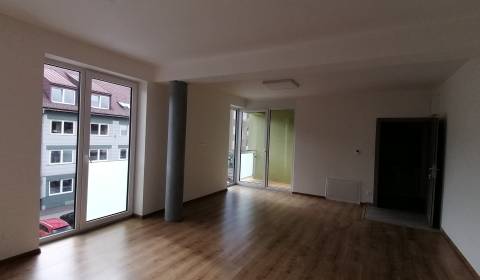 Prenájom: Pekný 2 izbový byt v meste Čadca(174-P)