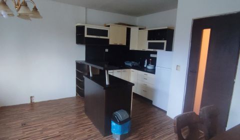 Exkluzívne na predaj 1,5 izbový byt Medzilaborce