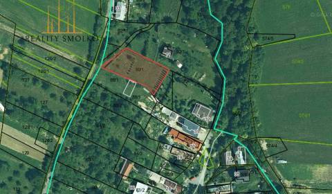 Pozemok na výstavbu RD v obci RADVANOVCE, 1000 m²