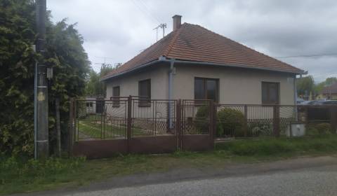 NA PREDAJ 5 izbový rodinný dom, Volkovce časť Olichov (Zlaté Moravce)
