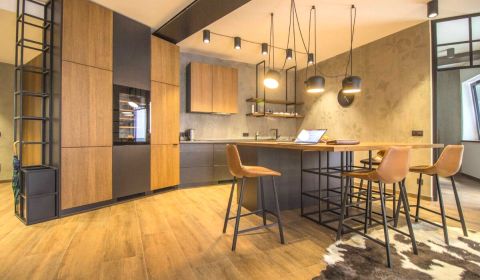 Veľký 2 izbový byt s wellness, Zámocká ulica, Bratislava I.Staré Mesto