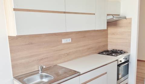 Predané! 2 izbový byt 64 m2 s balkónom v centre, Lipt. Mikuláš