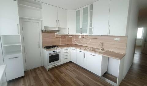 Na predaj 4 izbový byt v Topoľčanoch - 82m2