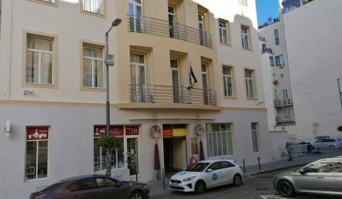 Obchodný priestor 42 m², Gorkého ul. Staré Mesto, ihneď k dispozícii