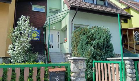 Rodinný dom - Penzión - Vysoké Tatry - Stará Lesná PREDAJ