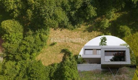 PREDAJ: Pozemok pre výstavbu rodinného domu, 820 m2, Nová Baňa - Vinič