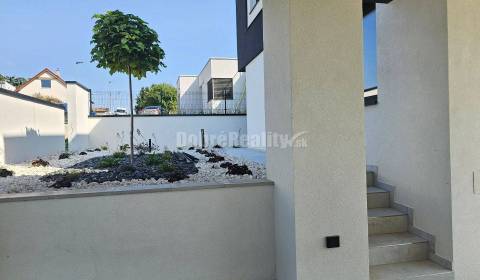 EXKLUZÍVNA 5 izbová NOVOSTAVBA - Nitra Čermáň