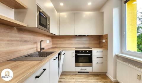 PRENÁJOM | Moderný, 2i byt s balkónom v CENTRE Prešova