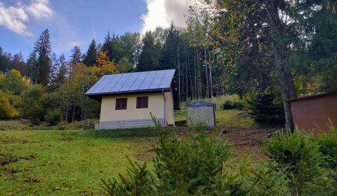 Predaj: Chatka s veľkým pozemkom vo Veľkom Rovnom (MO)