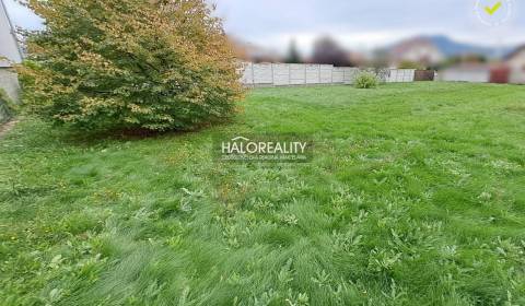 Predaj, pozemok pre rodinný dom 832 m2 Partizánske...