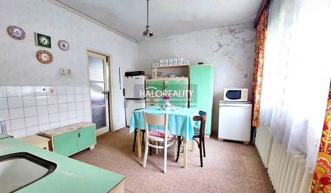 Predaj, rodinný dom Tlmače