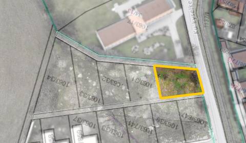 Investičný pozemok 490m2 | Trenčín