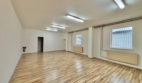 Prenájom komfortných obchodných priestorov 66 m2 v Podvysokej