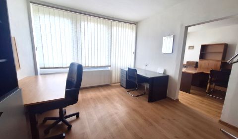PRENAJATÝ KANCELÁRSKY PRIESTOR, 20 M2, PREŠOV