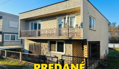 !! PREDANÉ !! 5 izbový rodinný dom s VEĽKÝM POTENCIÁLOM, Hajnáčka