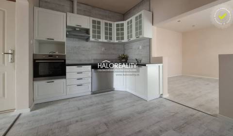 Predaj, rodinný dom Komárno