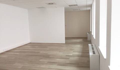 Kancelársky priestor 110 m², Gorkého ul. Staré Mesto, voľný ihneď