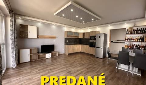 !! PREDANÉ !! SKVELÝ 3-izbový byt s vlastnou záhradou, Veľké Úľany