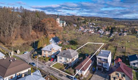 PREDAJ, 5 izbový RD s veľkým pozemkom, Udavské, okres Humenné