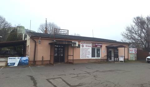 Predaj staršej komerčnej budovy s pozemkom priamo na Hlavnej ulici!