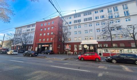 Prenájom kancelárií vo výbornej lokalite