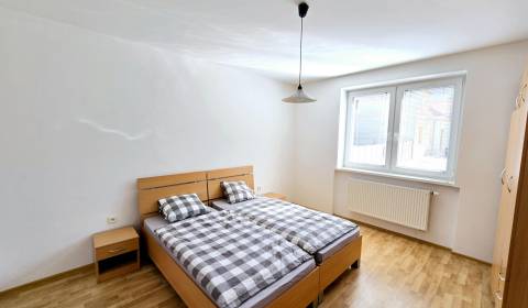 Rodinný dom pri centre Piešťan za Auparkom